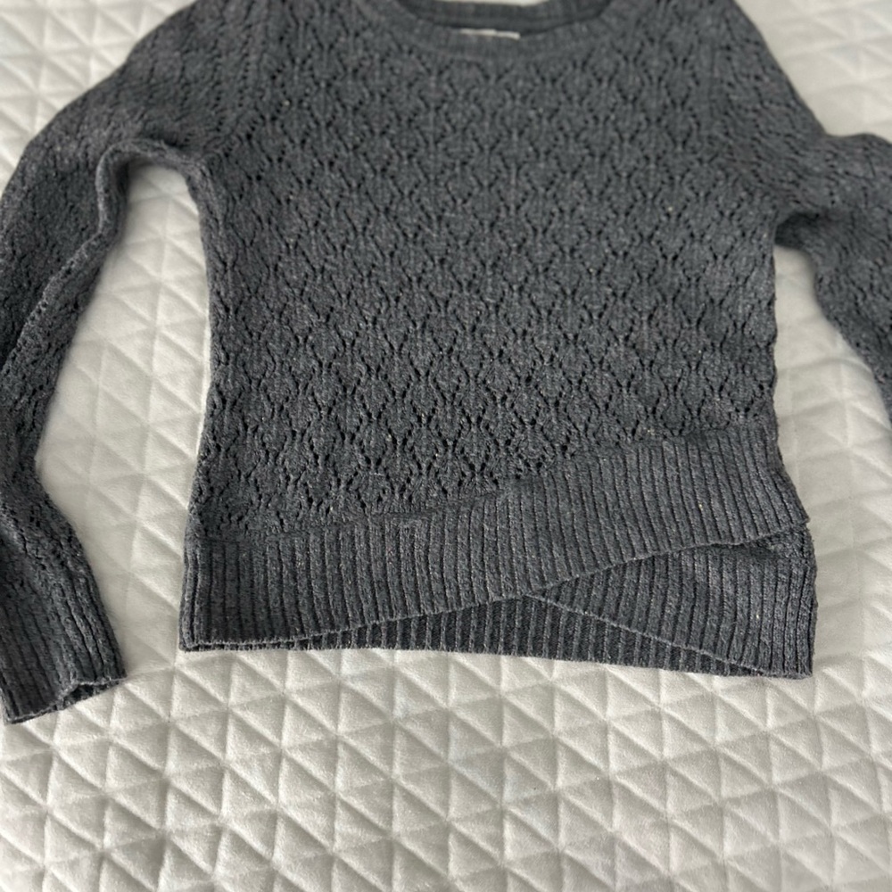 🎀 Tucker + Tate Dark Gray Knit Sweater - Picture 2 of 5